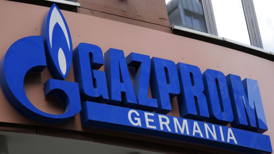 Замість повної націоналізації німецький уряд вирішив урятувати фінансове становище Gazprom Germania, виділивши приблизно €10 млрд