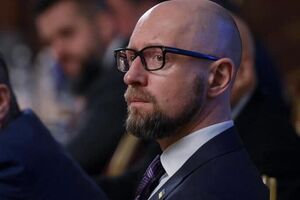 У пресслужбі Яценюка зазначили, що для політика це буде вже не перший судовий процес через фейки про його сім'ю