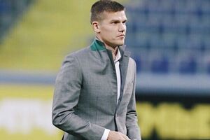 Звезда российского футбола Игорь Денисов заявил, что ему страшно, но он считает нужным высказаться против войны в Украине