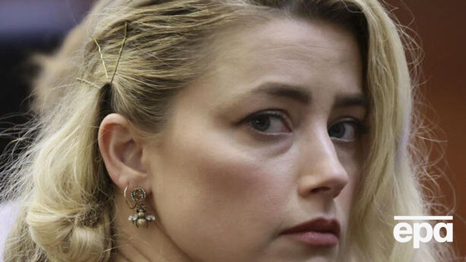 Херд заявила, что сожалеет об "ужасных и отвратительных" вещах, которые говорила о бывшем муже