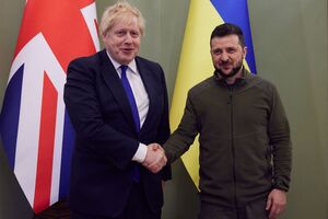 Джонсон и Зеленский обсудили оборонные нужды Украины и угрозы продовольственной безопасности