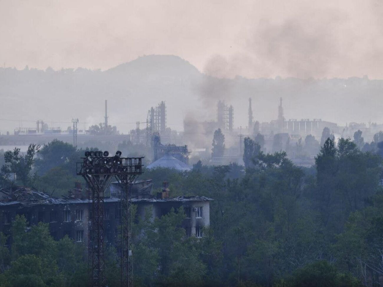 Сєвєродонецьк &ndash; важлива точка у системі оборонної операції Луганської області, зазначив Залужний