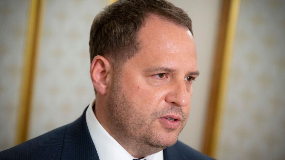 Андрій Єрмак повідомив, що Зеленський із лідерами Румунії, Франції, Німеччини та Італії обговорить питання продовольчої безпеки, зброю та підтримку України