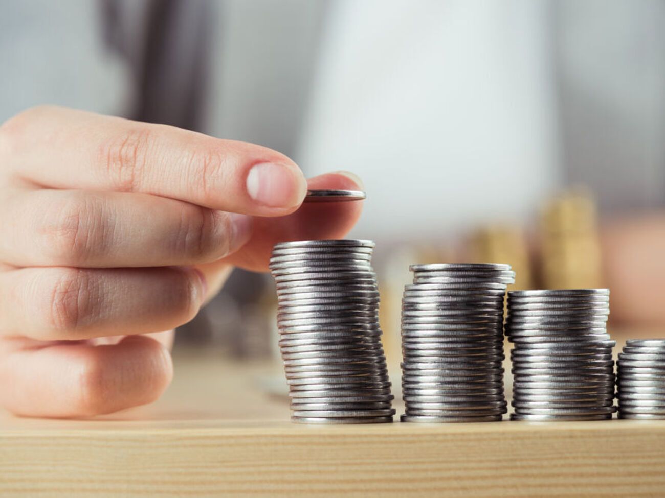 В марте ВВП упал на 44%, а в мае падение сократилось до 35–40%