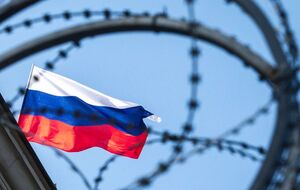 За інформацією глобальної бази даних щодо відстеження санкцій Castellum, із кінця лютого до червня на РФ було накладено майже 8 тис. обмежень