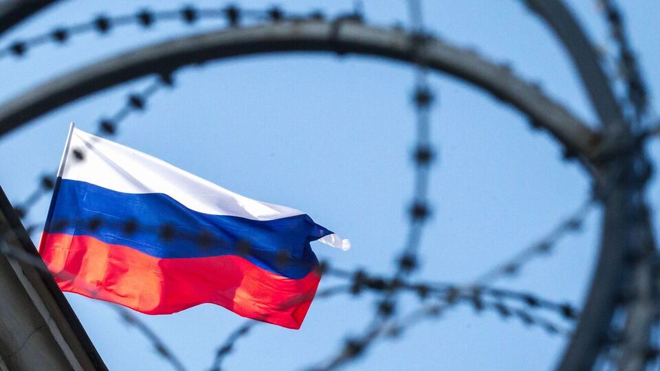 По информации глобальной базы данных по отслеживанию санкций Castellum, с конца февраля по июнь на РФ было наложено почти 8 тыс. ограничений