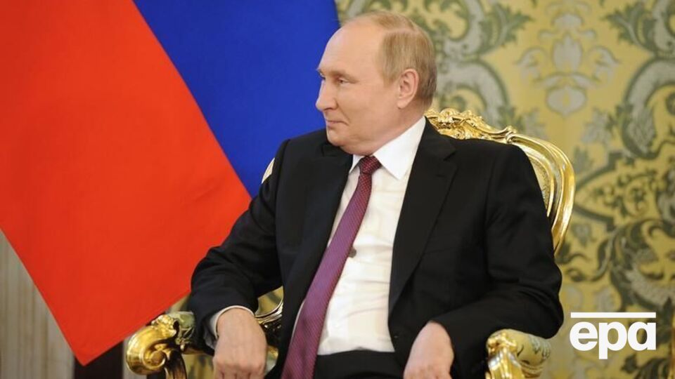 После вторжения России в Украину Путин приказал перевести силы сдерживания армии РФ, которые включают ядерное оружие, в особый режим боевого дежурства
