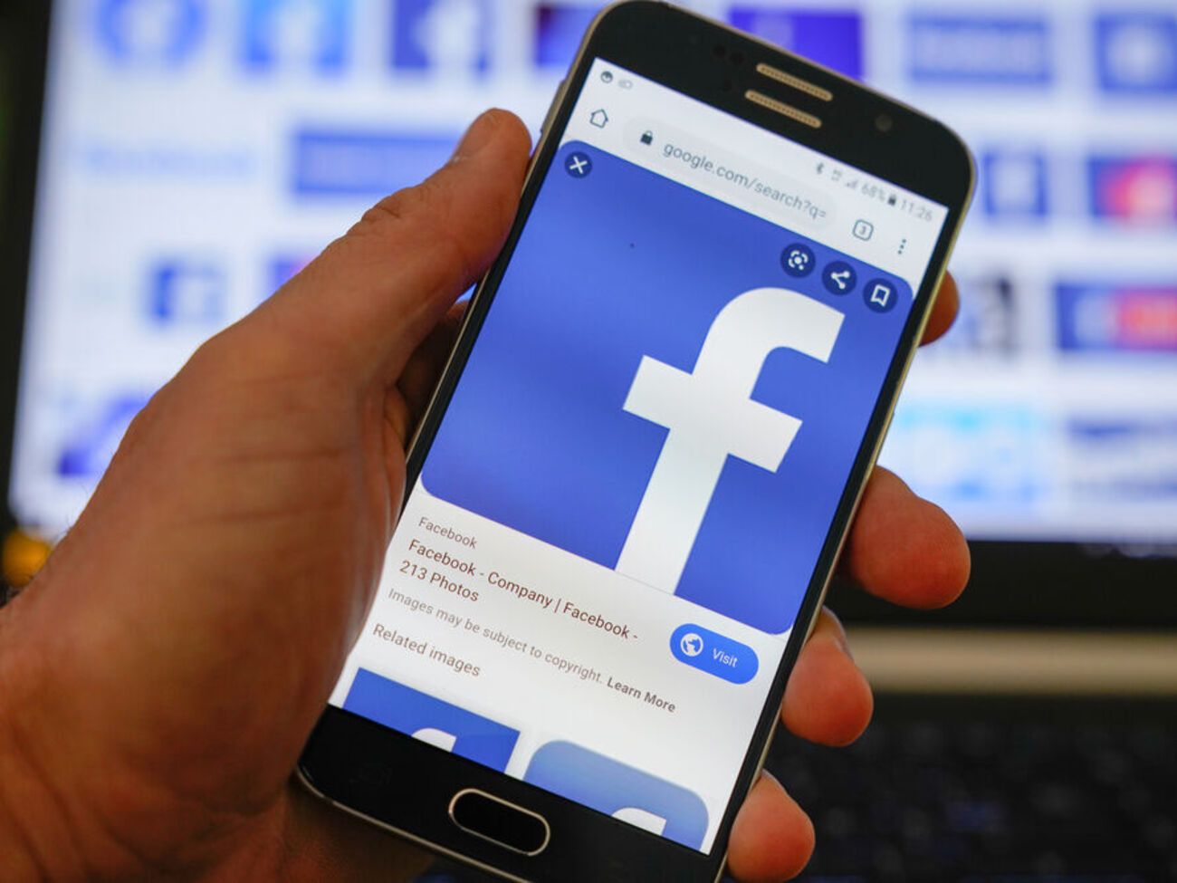 Рекламні інструменти Facebook допомагають клінікам відстежувати жінок, які хочуть зробити аборт