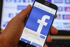 Рекламні інструменти Facebook допомагають клінікам відстежувати жінок, які хочуть зробити аборт