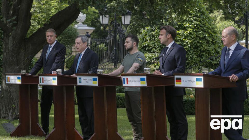 Зеленский: Украинцы сегодня – на передовой в борьбе с российскими ударами. Но не одни