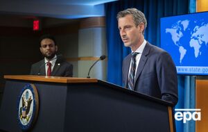 Прайс від імені Держдепартаменту закликав американців не їздити в Україну через "супутні небезпеки"
