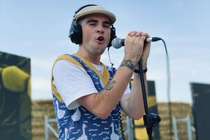 Wellboy: Хочу поблагодарить Юрия за то, что он в меня вкладывал, учил меня многим вещам, но надо идти дальше