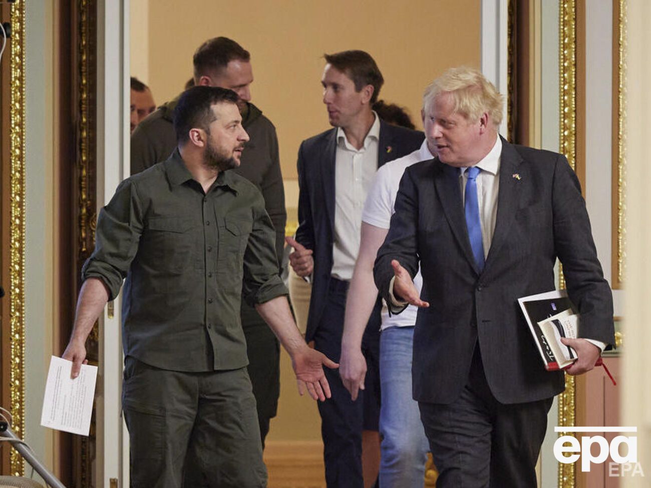 Джонсон провів у Києві зустріч із Зеленським
