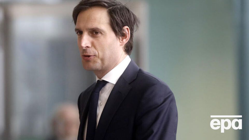 Гукстра зазначив, що кабмін Нідерландів вважає рішення Єврокомісії про статус для України збалансованим