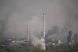 Россияне продолжают обстреливать и разрушать города Донбасса