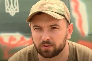 Надточій зараз тимчасово командує полком "Азов"