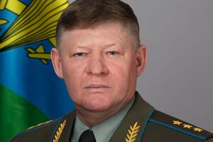 Сердюков попал в украинскую "Книгу палачей"