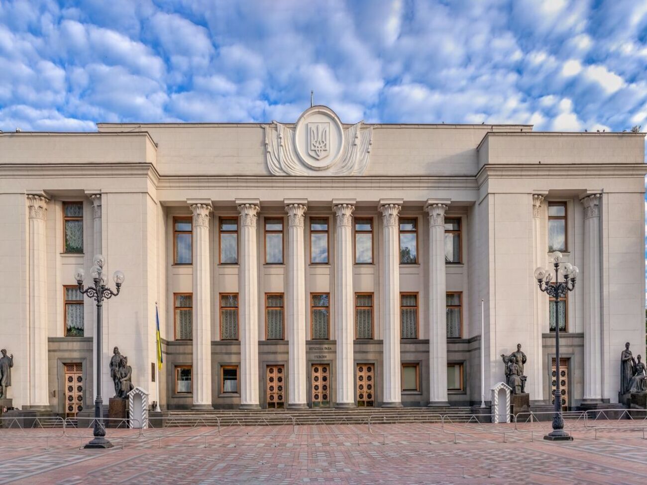 Рада звернулася до країн ЄС зі зверненням щодо євроінтеграції, санкцій та військової допомоги