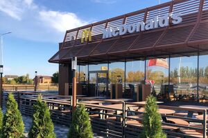 Ресторани McDonald's в Україні поки що не працюють