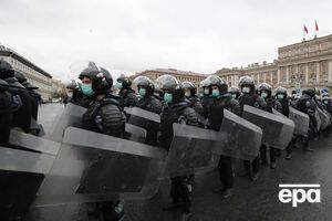 Для поїздки в Луганську область набирають силовиків із підрозділів, що спеціалізуються на розгоні мітингів