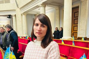 Стефанишина повідомила, що через війну хвороба її брата загострилася і йому не змогли вчасно допомогти