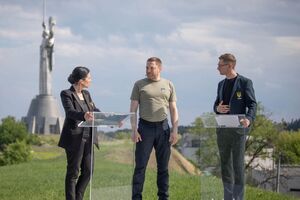 Монастирський: Наші громадяни отримали тест на володіння зброєю починаючи з 24 лютого. Сьогодні ми можемо сказати, що цей іспит витримано