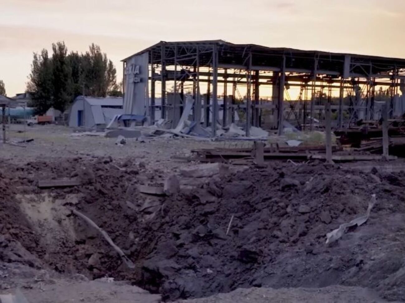 Окупанти щодня обстрілюють мирні населені пункти на Донбасі