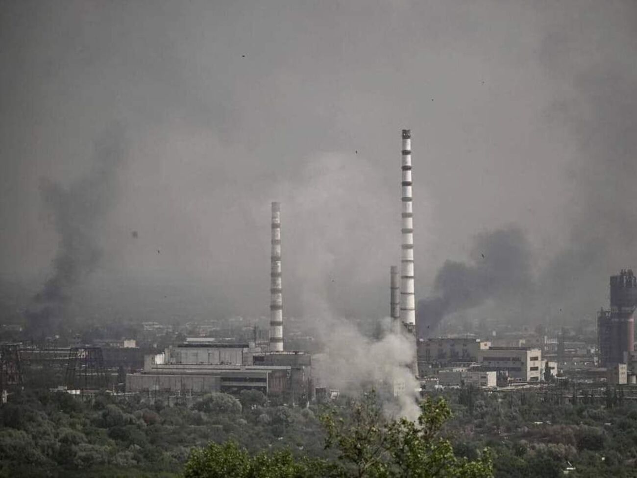 Северодонецк ВСУ контролируют частично, отметил Гайдай