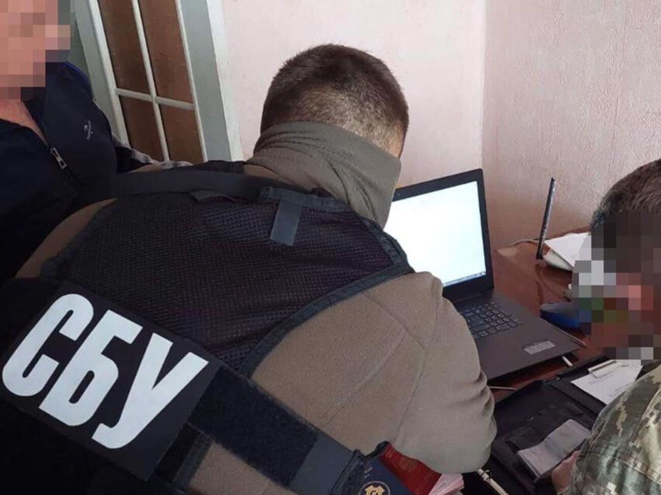 СБУ провела сложную спецоперацию, чтобы выявить в Кабмине и ТПП предателей, завербованных российскими спецслужбами