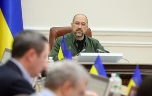 Денис Шмыгаль анонсировал привлечение официальных безработных к общественно полезным работам