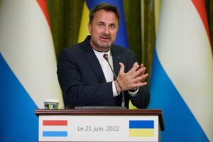 Люксембург делает все, что может помочь Украине, отметил Беттель