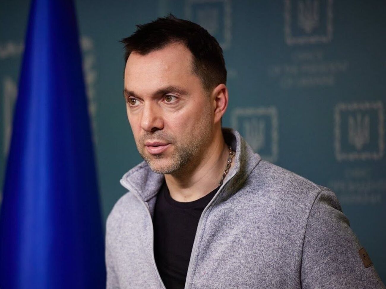 Арестович: Крейсер "Москва" було легше потопити, аніж зруйнувати Кримський міст