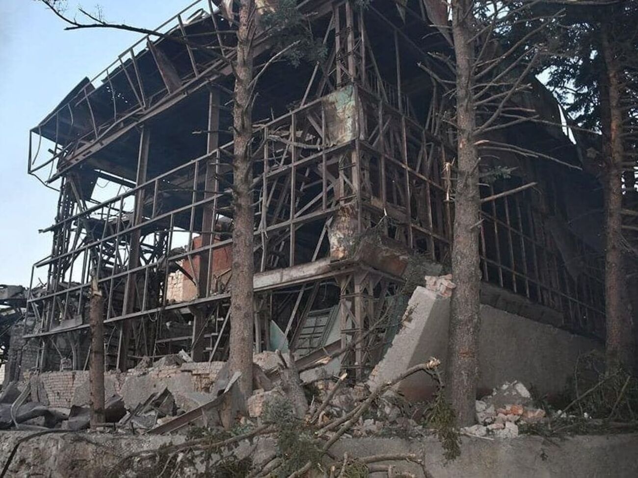 Російські загарбники обстріляли житлові квартали Миколаєва, а також громади Баштанського та Миколаївського районів
