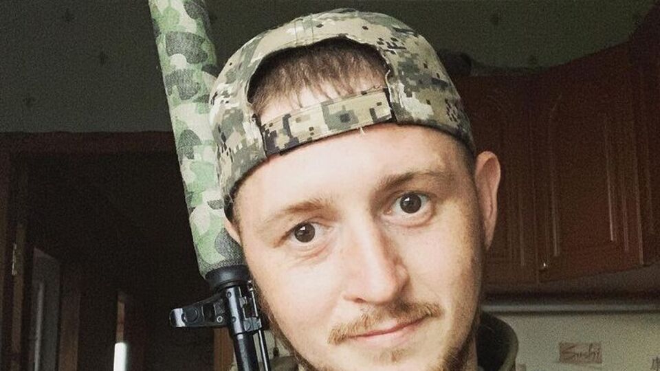 Сидорук чотири дні простояв у черзі до військкомату