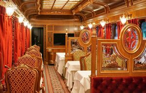 Вагон-ресторан обнаружили на территории усадьбы Медведчука