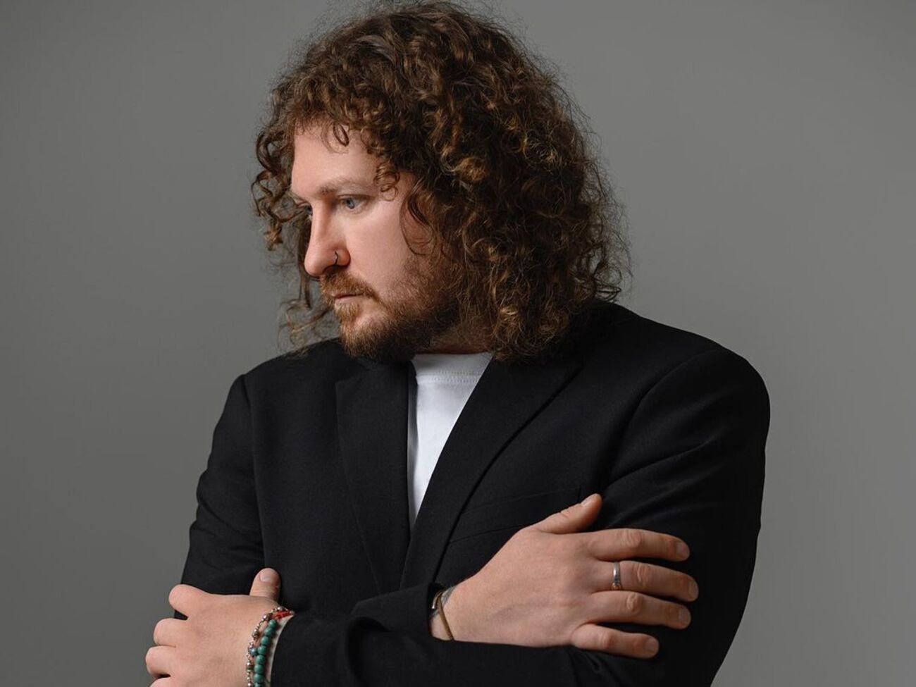 Чемеров: Картинка точно передає настрій пісні, а концепція дає зрозуміти, що ми всі під прицілом, ми всі в небезпеці