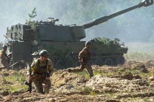 ЗСУ змушені вести маневрову оборону, зазначив Залужний