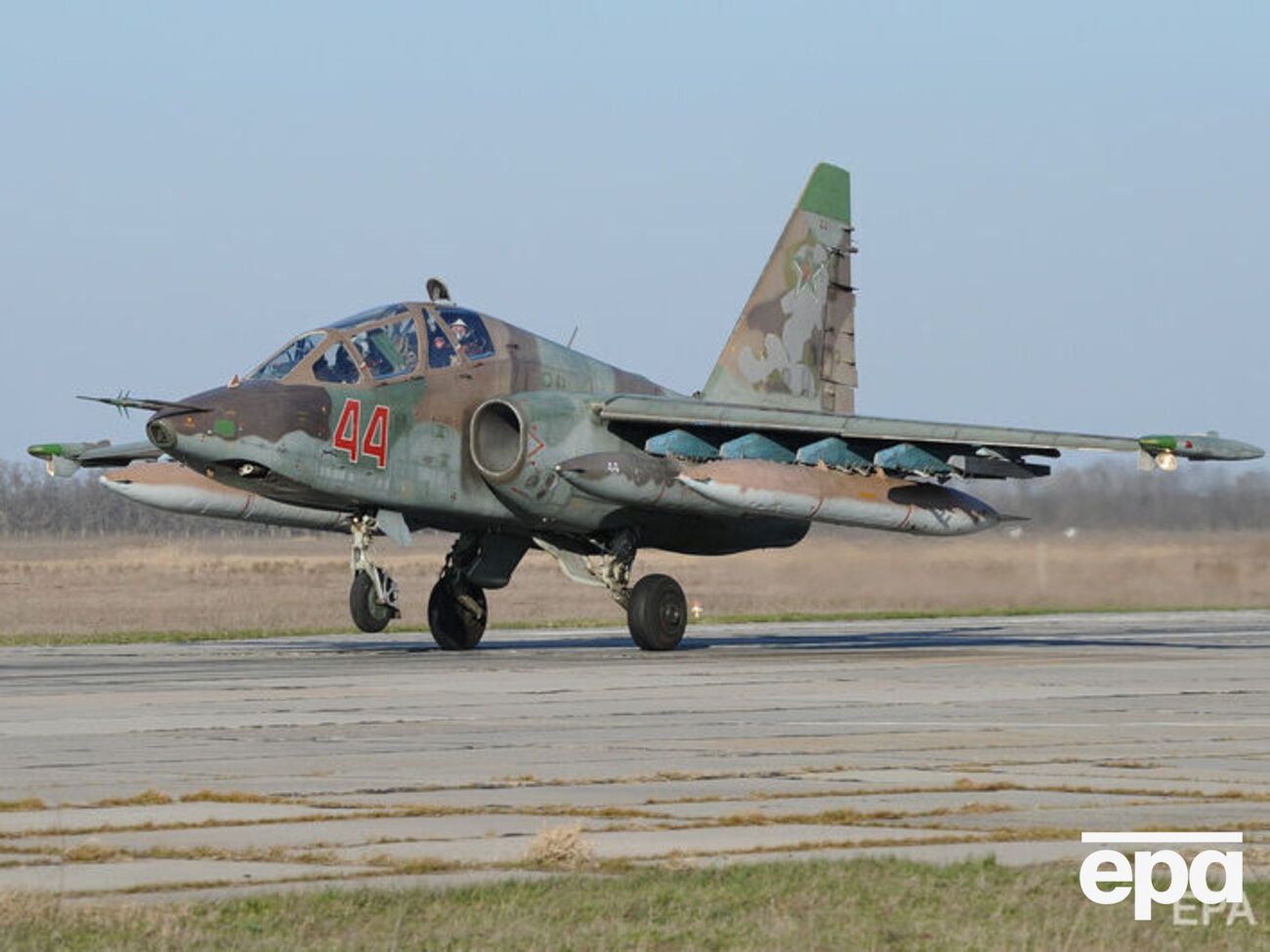 Пилот российского Су-25 катапультировался и был взят в плен