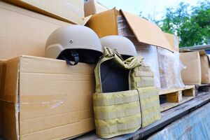 Загалом компанії групи "Метінвест" передали захисникам України майже 100 тис. засобів індивідуального захисту