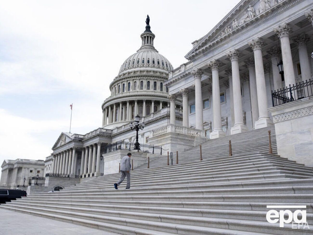 Комитет Сената поддержал резолюцию 22 июня