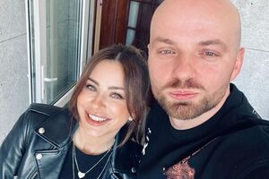 За словами Дьоміна, він хотів би записати зараз інтерв'ю з Ані Лорак, щоб зрозуміти, чому вона уникає публічно висловити свою позицію