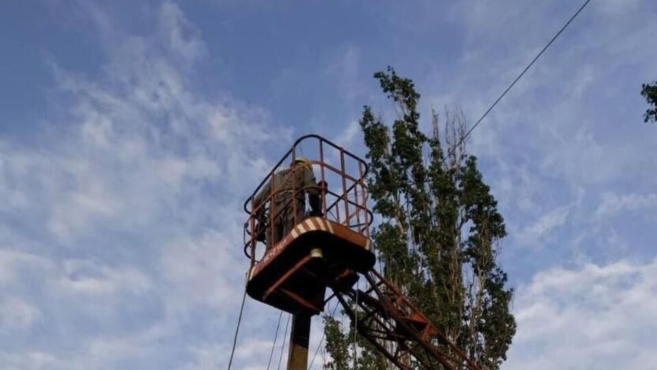 Без света остаются 323 населенных пункта Донецкой области