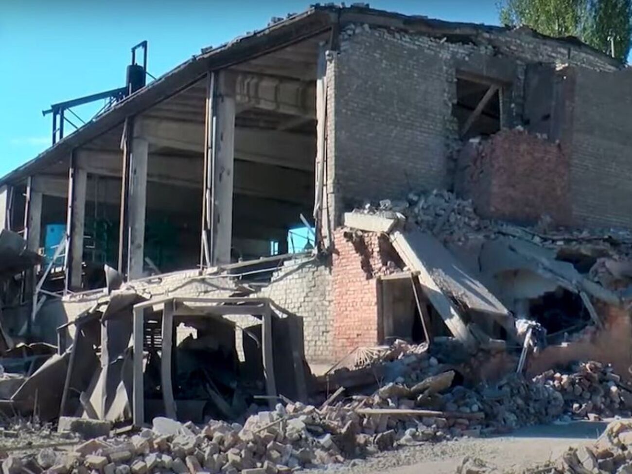 У Костянтинівці окупанти вбили одну цивільну особу, ще одну людину поранено, зазначив голова Донецької ОВА