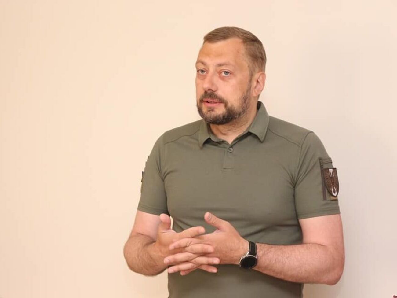 Чаус призвал не публиковать фото и видео из мест "прилетов"