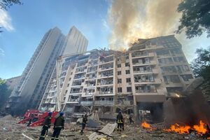 Жилой дом в Киеве оккупанты обстреляли 26 июня