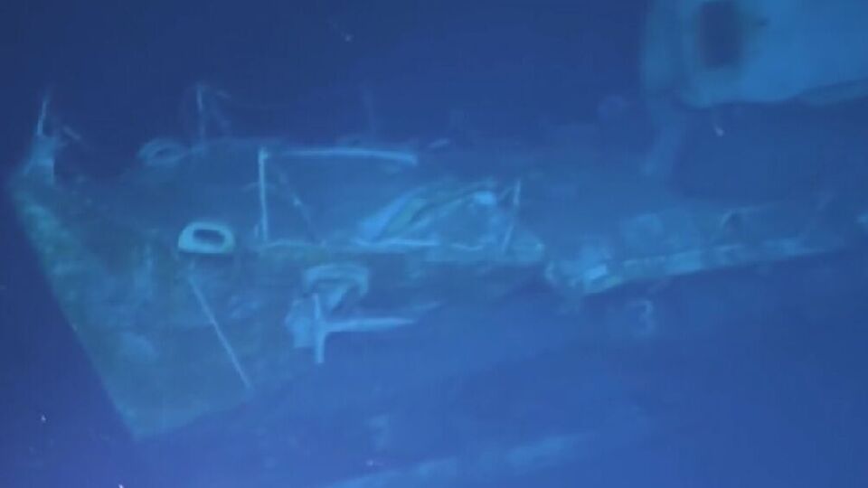 Корабль находится на глубине почти шесть километров