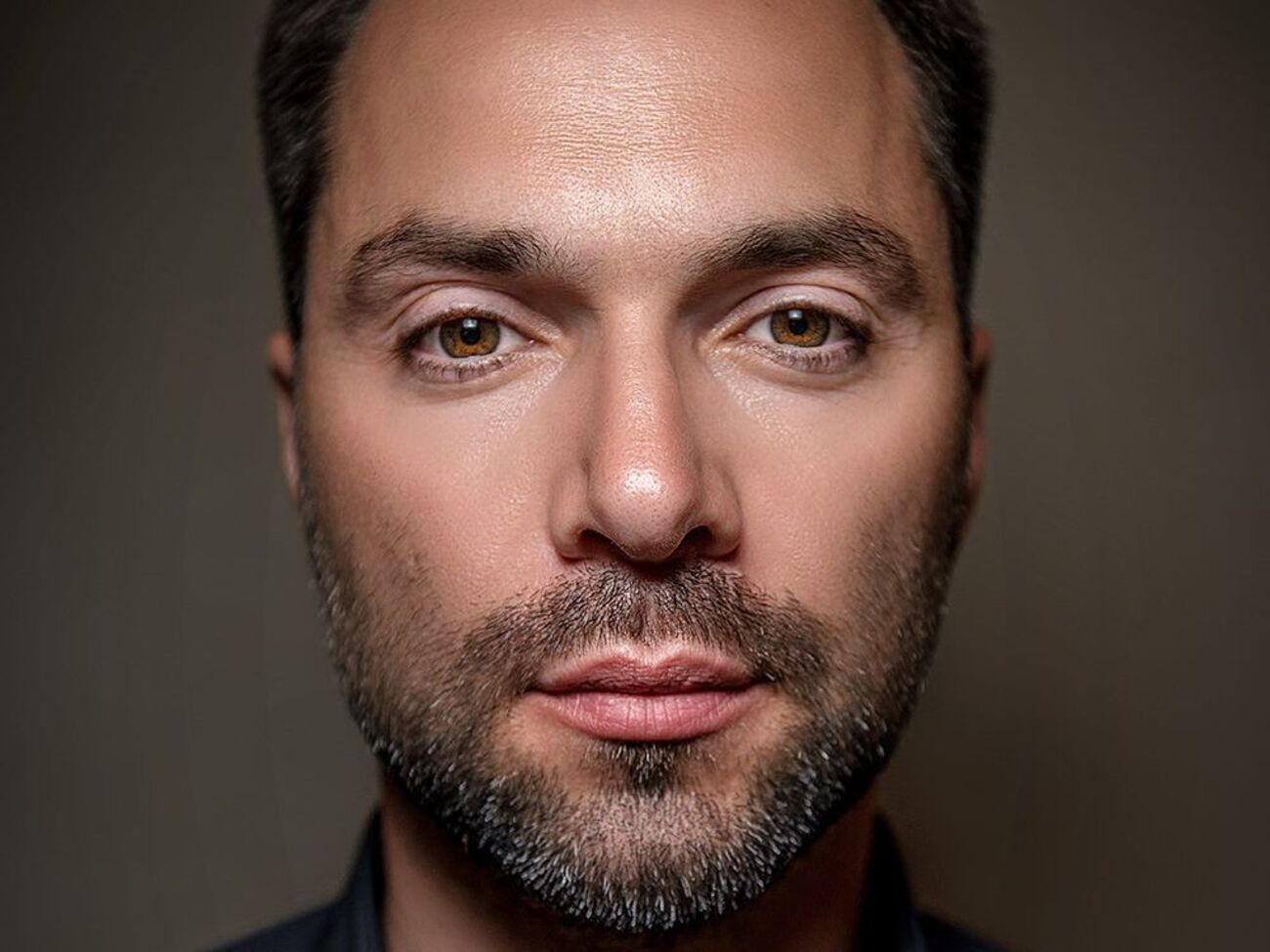 Арестович згадав анекдот про зека, роздивляючись "Міс Крим 2022"