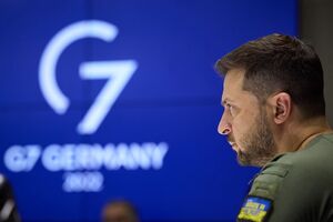 Зеленский по видеосвязи присоединился к саммиту лидеров "Большой семерки"