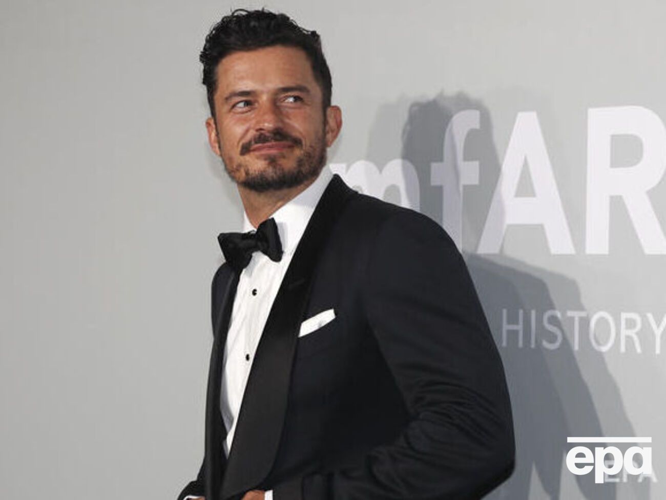 Блум признался, что в 19 лет сломал спину