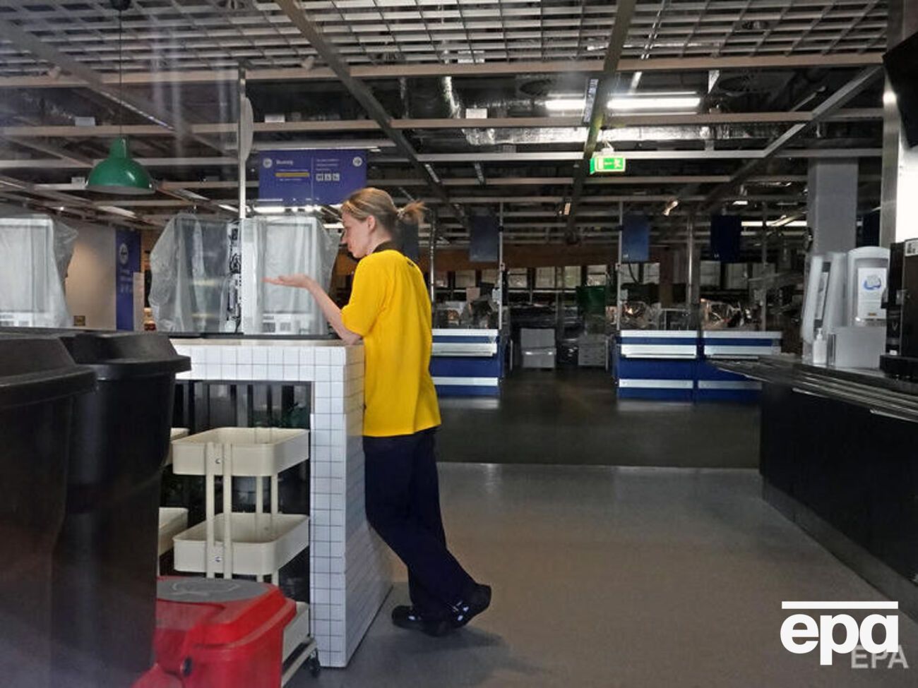 IKEA объявила о начале продаж в онлайн-магазинах